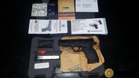 Smith & Wesson M&P 45 ACP