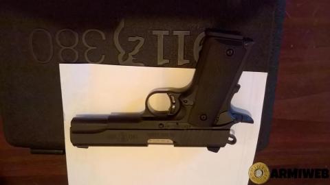 browning 1911  .380 nuova