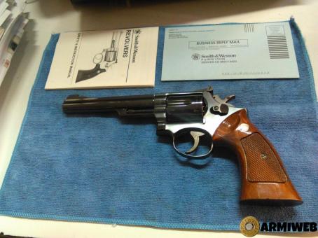 SMITH & WESSON 357 MAGNUM