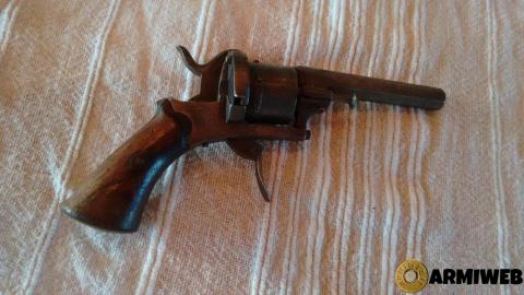 PISTOLA RIVOLTELLA CON PERCUSSORE A SPILLO ARMA ANTICA ANTECEDENTE AL 1890