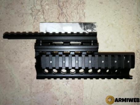 Vendo rail e impugnatura per AK 47/74.