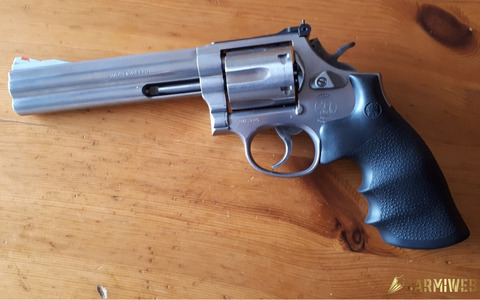 Smith & Wesson 686 6"