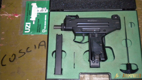 I M I   Mod Pistol Uzi Cal 9 x 21